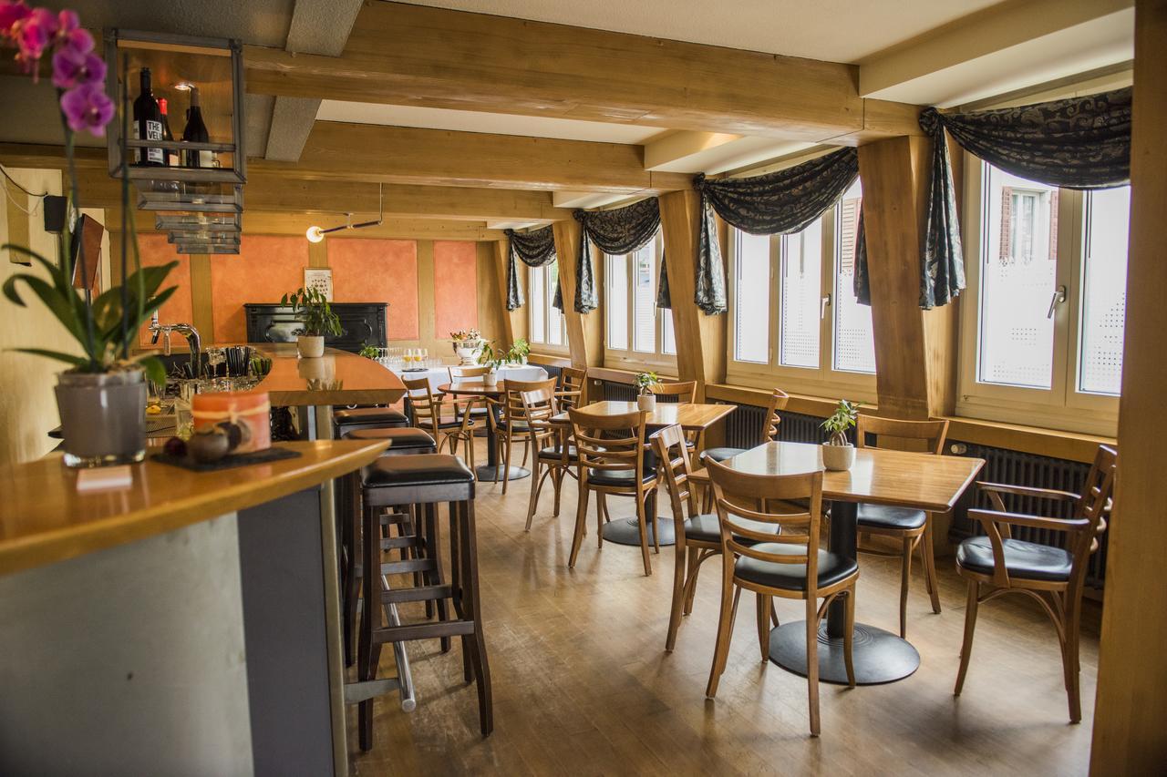 Hotel Restaurant Neuhaus Hertenstein Esterno foto