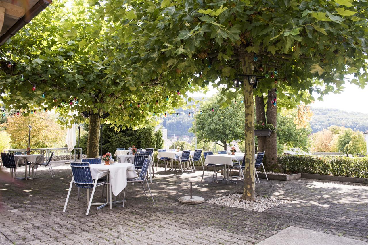 Hotel Restaurant Neuhaus Hertenstein Esterno foto